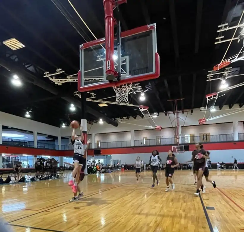 A layup attempt at an AAU event